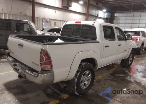 2008 Toyota Tacoma Base V6 z USA, uszkodzony, nr VIN 5TELU42N68Z541471